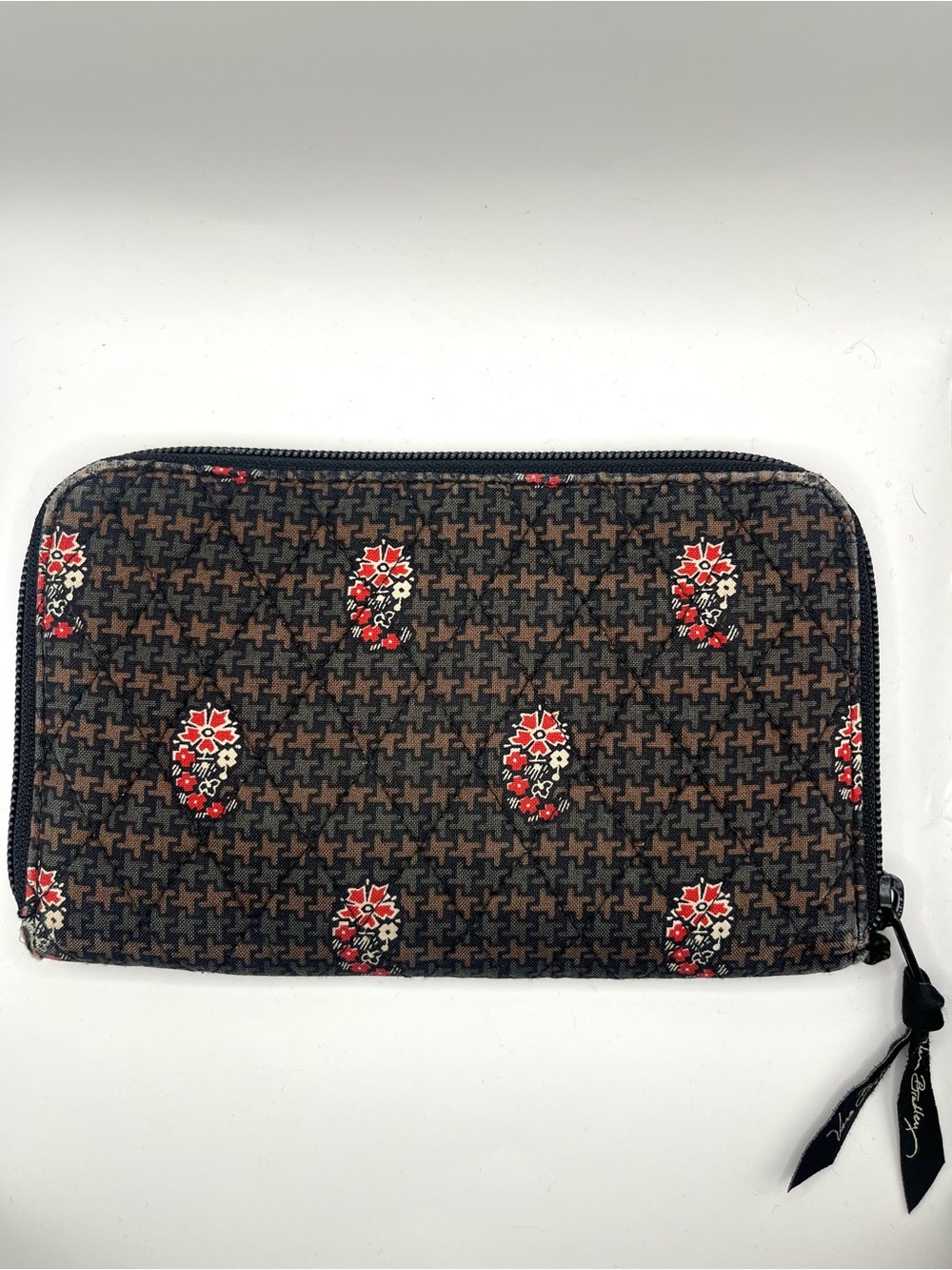 Vera Bradley retired “Houndstooth Flower” Zip Wallet